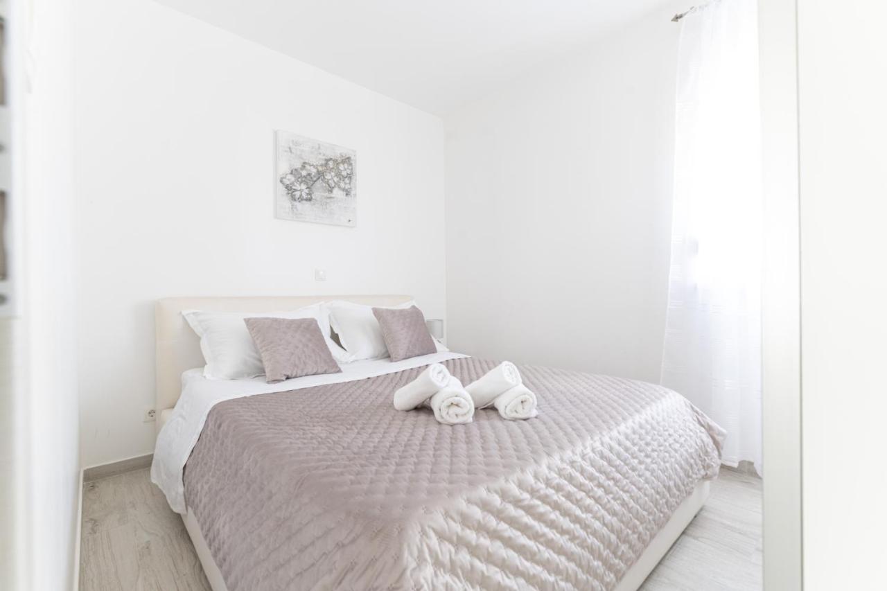 Silver Luxury Apartment Trogir Exterior foto